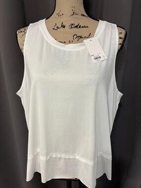SO White Sleeveless Round Neck Tank